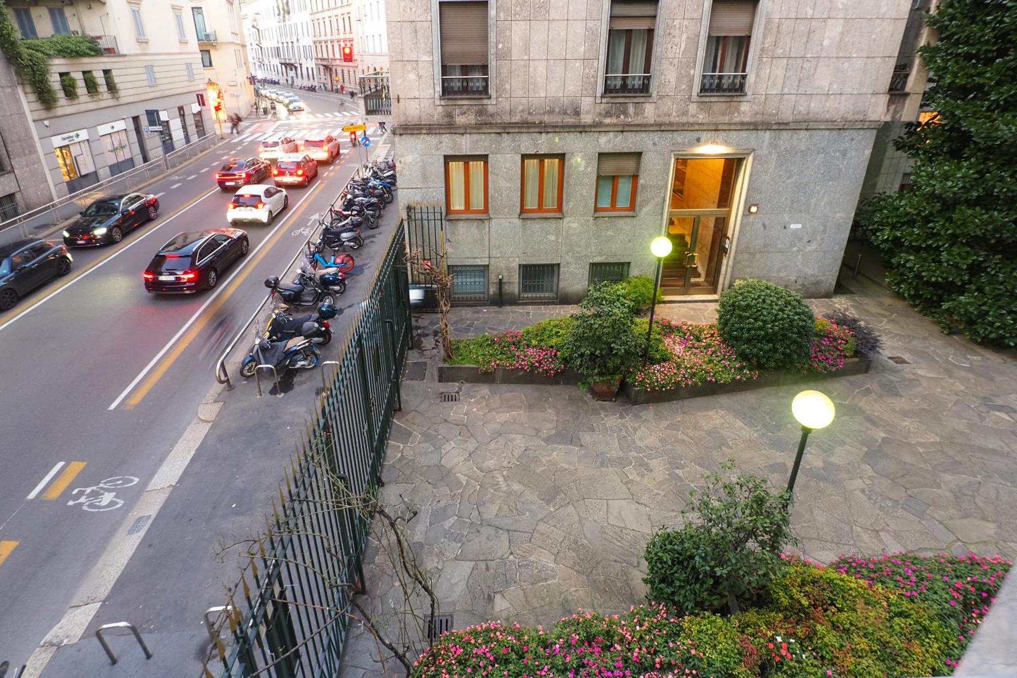 Contempora Apartments - Visconti Di Modrone Milano Eksteriør bilde